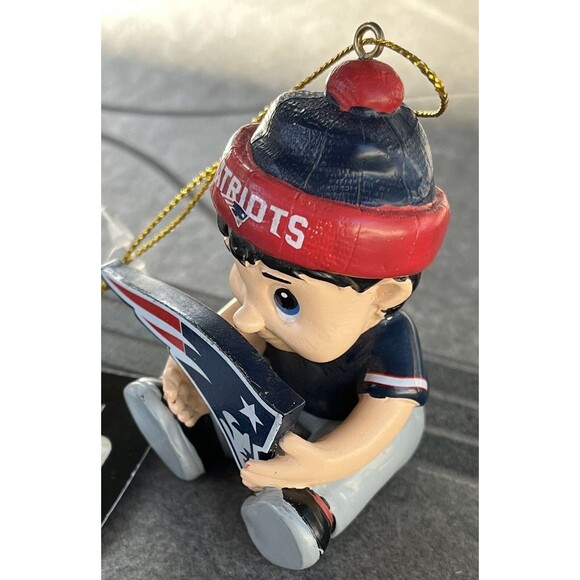 New England Patriots, New Lil Fan, NFL Christmas Ornament NWT - Picture 5 of 6